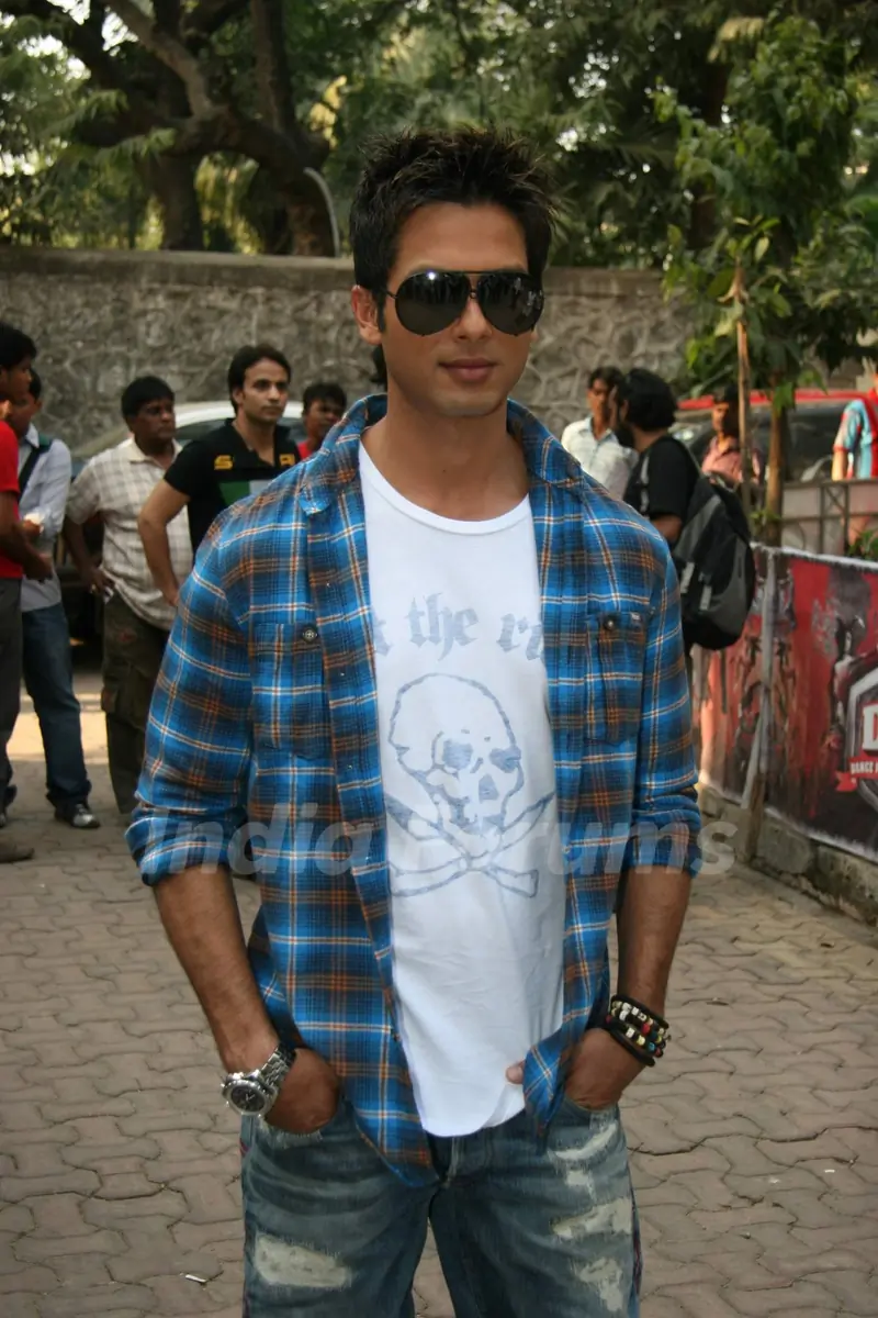 Bollywood actor Shahid Kapoor on the sets of Dance Premiere League at Chembur