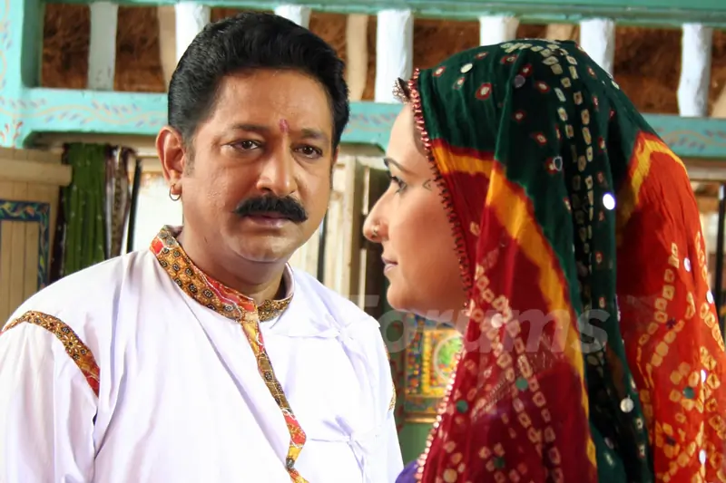 Still from tv show Shorr