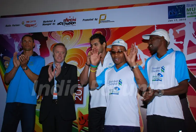 John promotes Mumbai Marathon at WTC