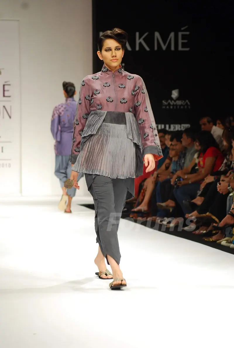 Model walks on the ramp for designer Digvijay Singh at Lakme Fashion Week 2010