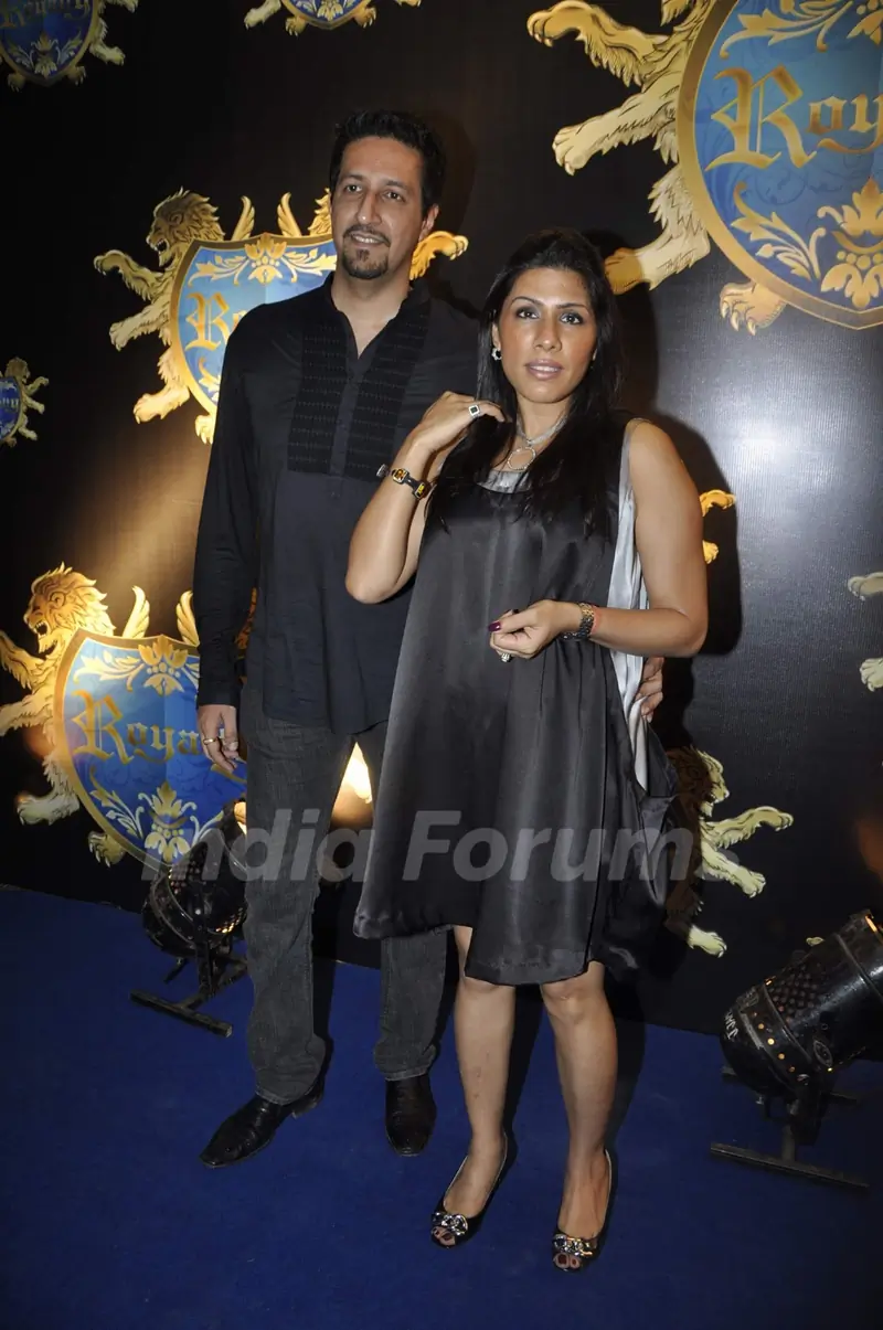 Guest at Shilpa Shetty''s Royalty restaurant opening, Bandra