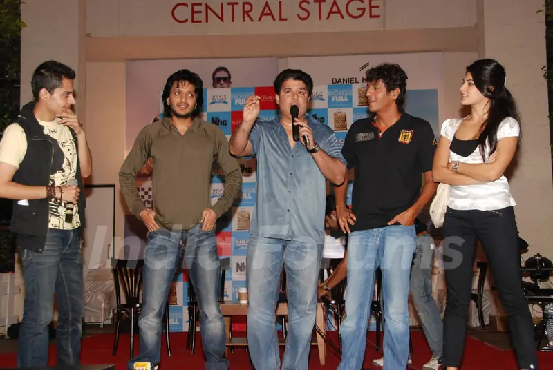 Housefull star cast Ritesh Deshmukh, Sajid Khan, Chunkey Pandey and Jacqueline Fernandez in association with Future Group launch Great Indian Shopping festival at SOBO Central