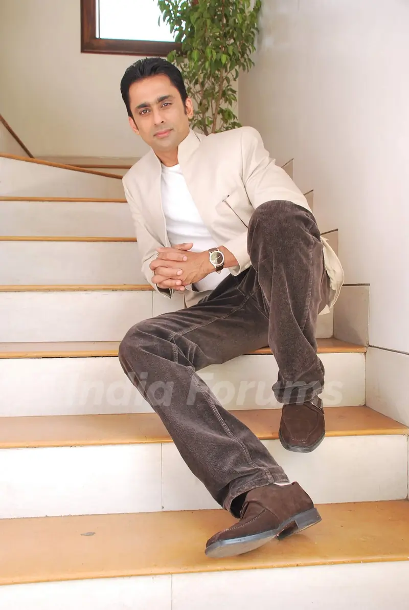 TV actor Anuj Saxsena at the photo shoot of his upcoming film "Chase" in Blue Waters