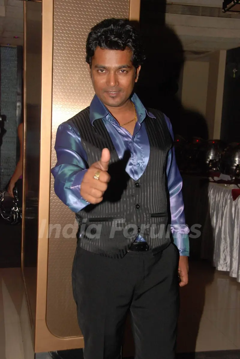 Comedian Navin Prabahkar''s Birthday bash at Shimmer Lounge and Kitchen