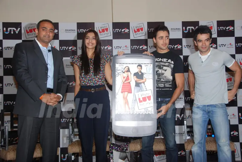 Sonam Kapoor and Imran Khan