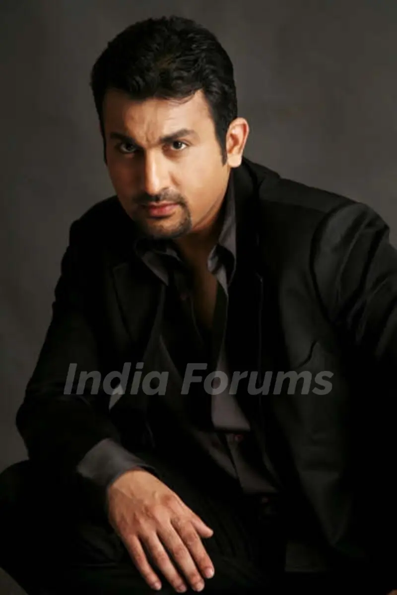 Ashish Kapoor