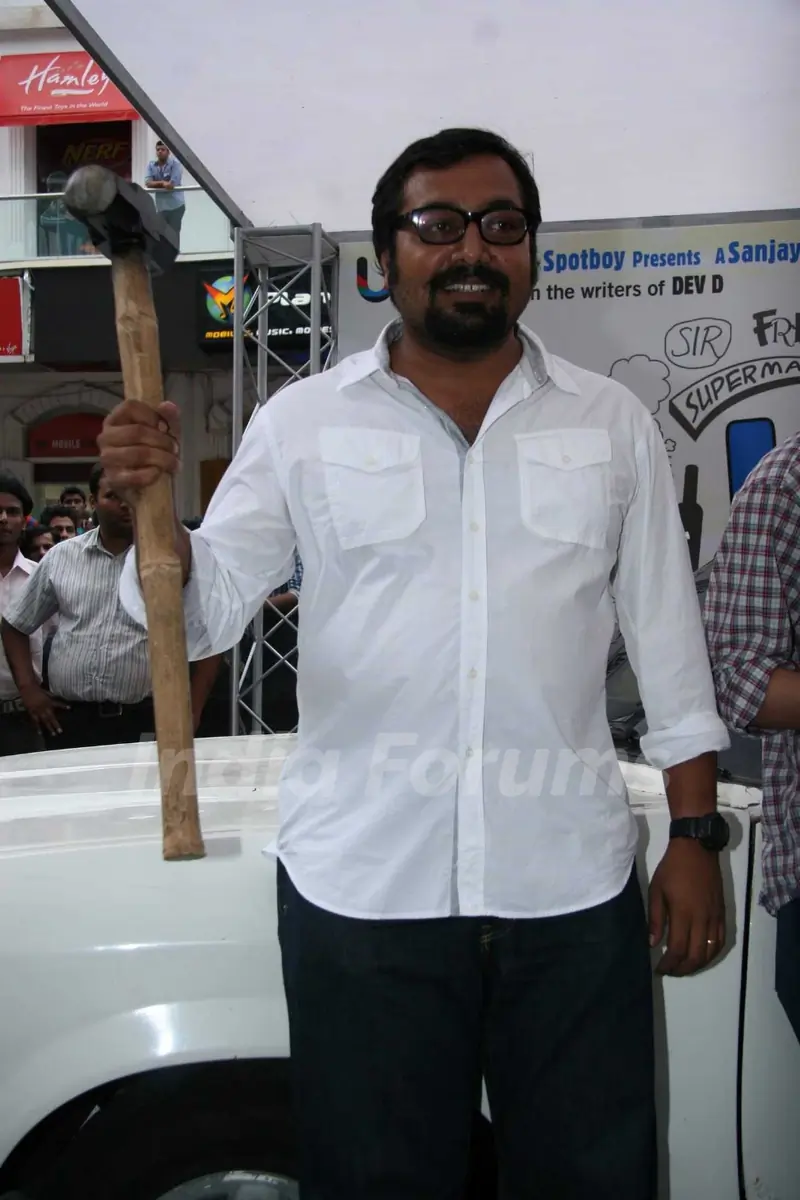 Udaan cast breaks a car to promote movie at Pheonix on Mumbai