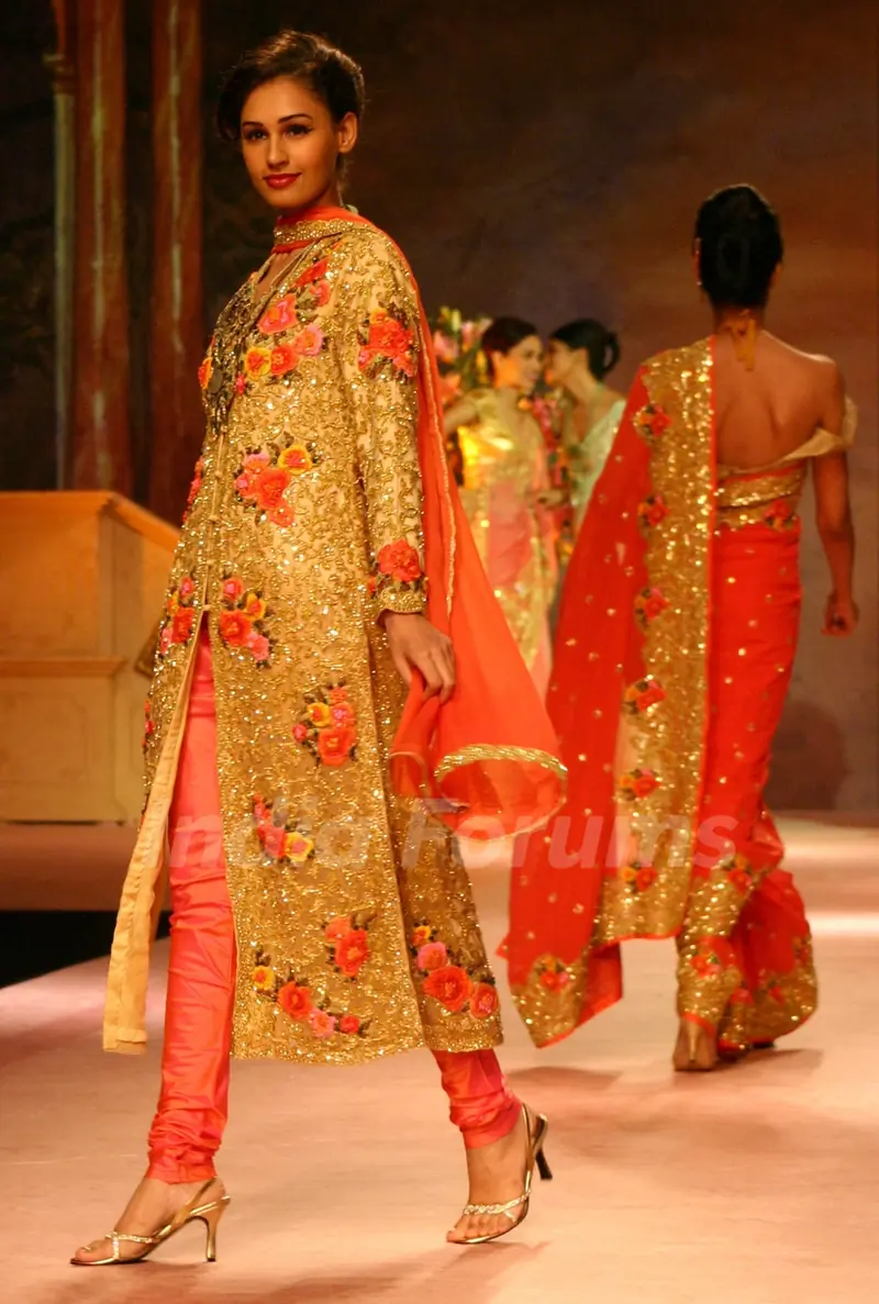 Delhi Couture Week 2010