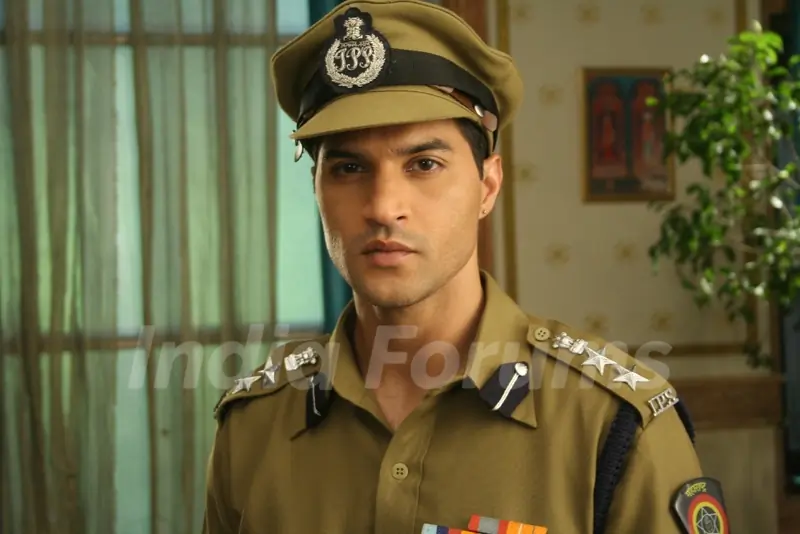 Avinash Matto Police Inspector in Uttaran
