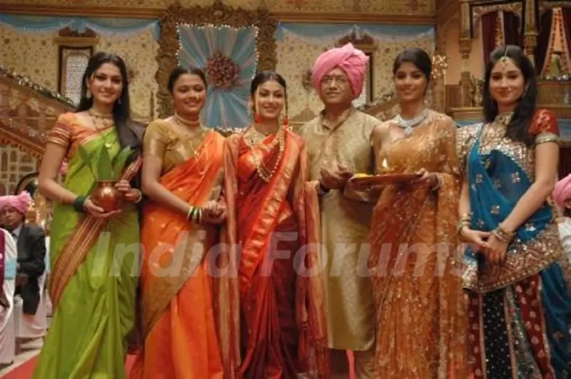 Father with five daughters