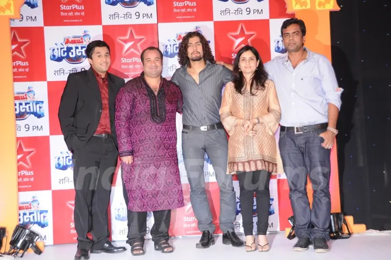 Omi, Rahat, Sonu, Monika & Gajendra at Star Plus Chhote Ustaad