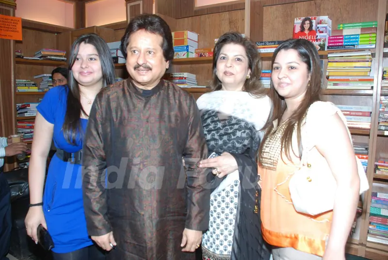 Pankaj Udhas Shayar Album Launch at Landmark