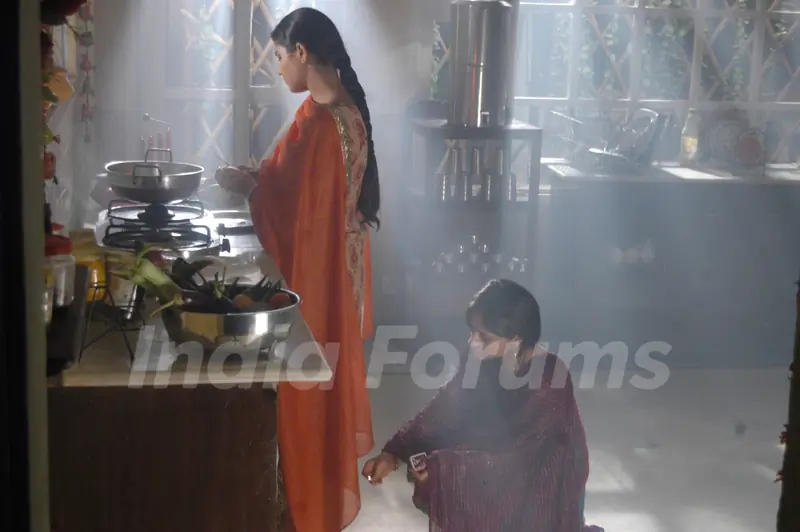 Still from tv show 12/24 Karol Bagh