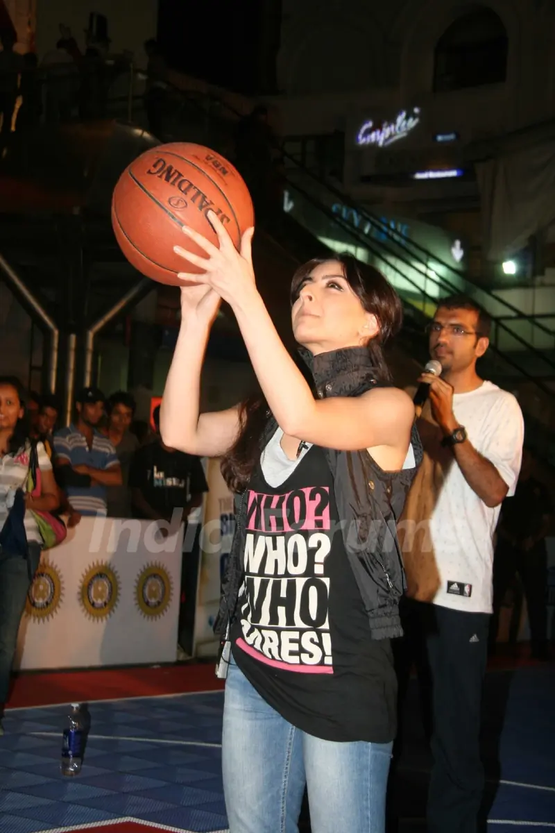 Soha Ali Khan at NBA promotional event at Phoenix Mill