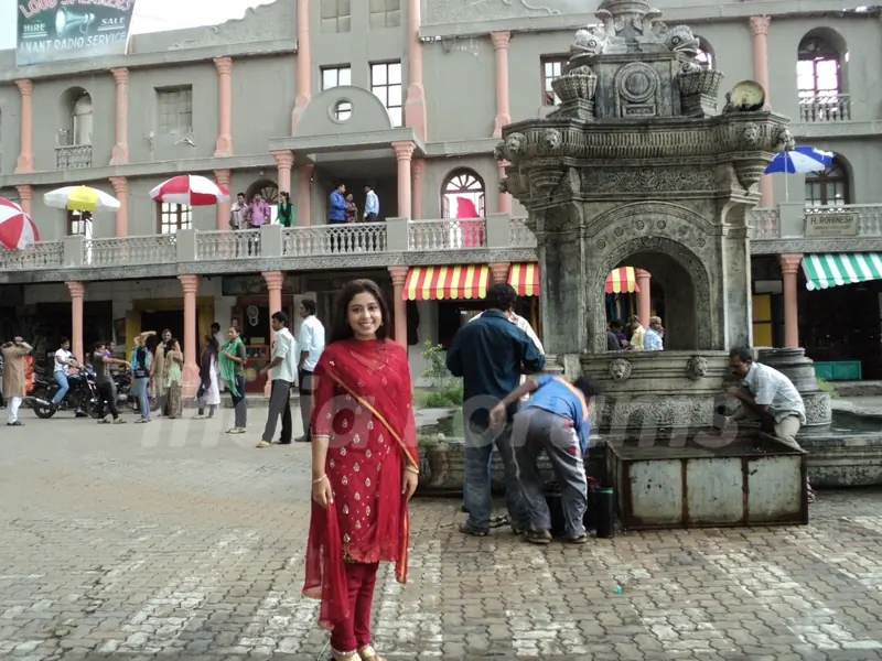 Neha Sargam as Nivedita