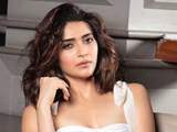 Karishma Tanna Thumbnail