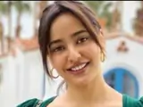 Neha Sharma Thumbnail
