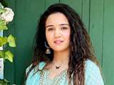 Ashi Singh Thumbnail