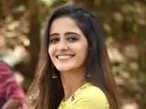 Ayesha Singh Thumbnail