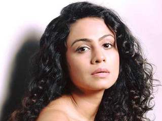 Manasi Parekh Thumbnail