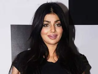 Ayesha Takia Thumbnail