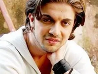 Tushar Jalota Thumbnail