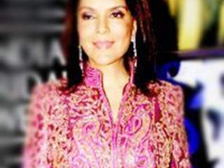 Zeenat Aman Thumbnail