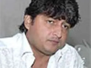 Aatish Kapadia Thumbnail