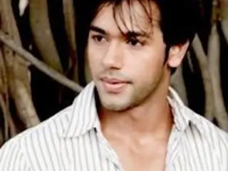 Saurabh Pandey Thumbnail