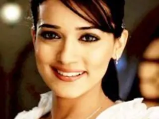 Neha Jhulka Thumbnail