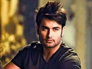 Vivian Dsena Thumbnail