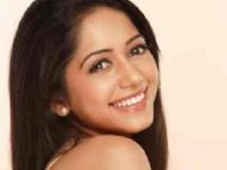 Yashashri Masurkar Thumbnail