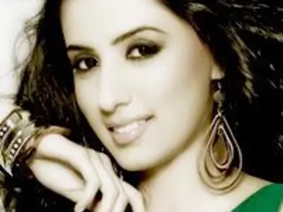 Swati Kapoor Thumbnail