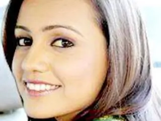 Esha Kansara Thumbnail