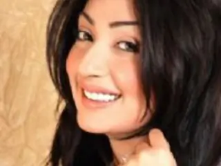 Ayesha Khan Thumbnail