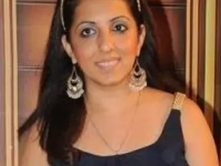Munisha Khatwani Thumbnail