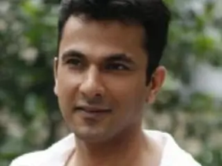 Vikas Khanna Thumbnail
