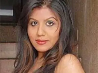 Ritu Pathak Thumbnail