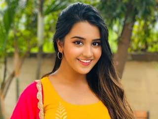 Roshni Walia Thumbnail