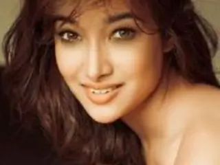 Nalini Negi Thumbnail