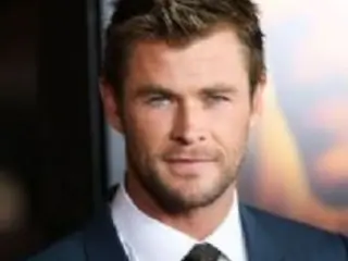 Chris Hemsworth Thumbnail