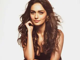 Manushi Chhillar Thumbnail