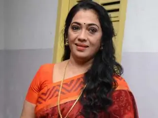 Rekha Harris Thumbnail