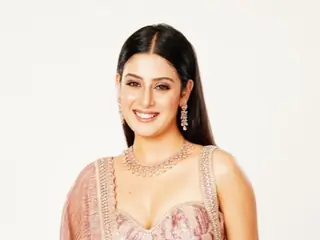 Isha Malviya Thumbnail