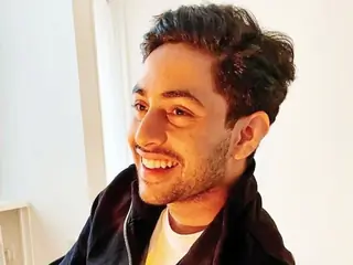 Agastya Nanda Thumbnail