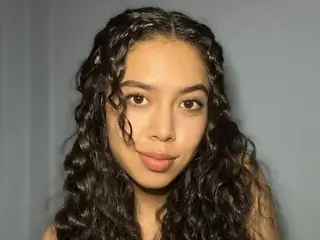 Muskkaan Jaferi Thumbnail