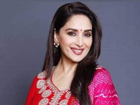 Purple magic: Madhuri Dixit and Vidya Balan give lessons on how to ace the  sari look | Fashion News - The Indian Express