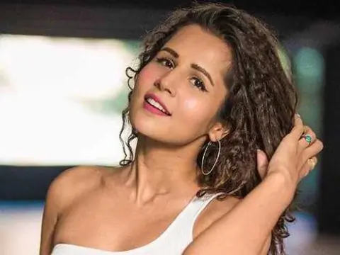 Radhika Bangia Thumbnail