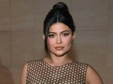 Kylie Jenner Thumbnail