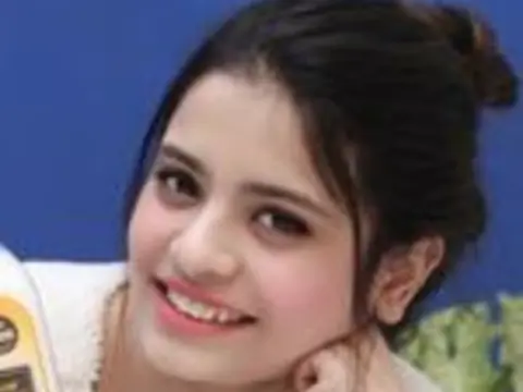 Nimra Shaikh Thumbnail